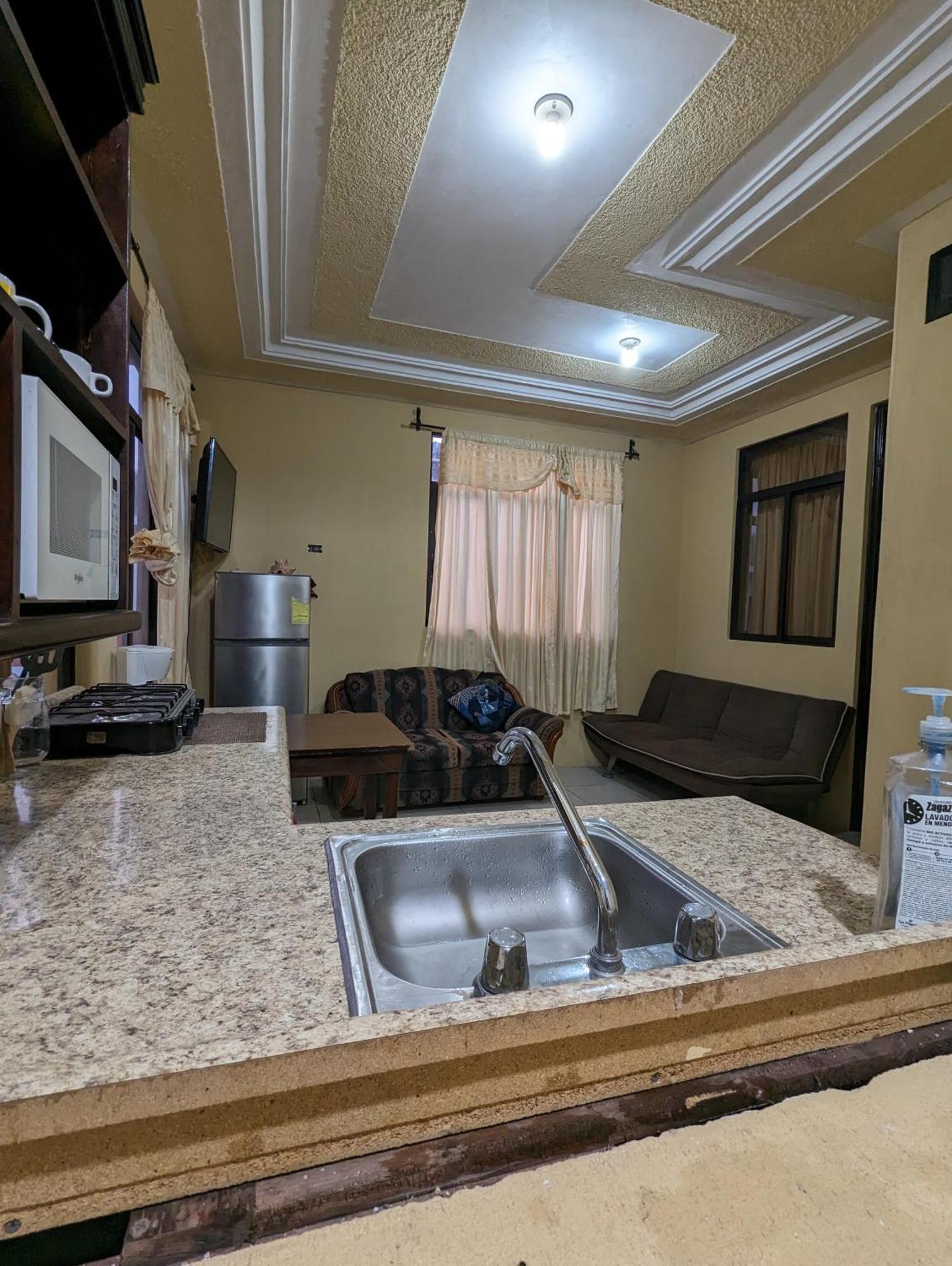 Casa Gonzalez Apartment Santiago Atitlán Екстериор снимка